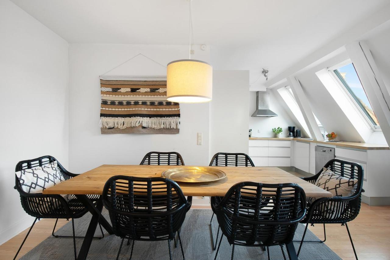 كوبنهاجن Sanders Leaves - Cute One-Bedroom Apartment With A Large Rooftop Terrace المظهر الخارجي الصورة