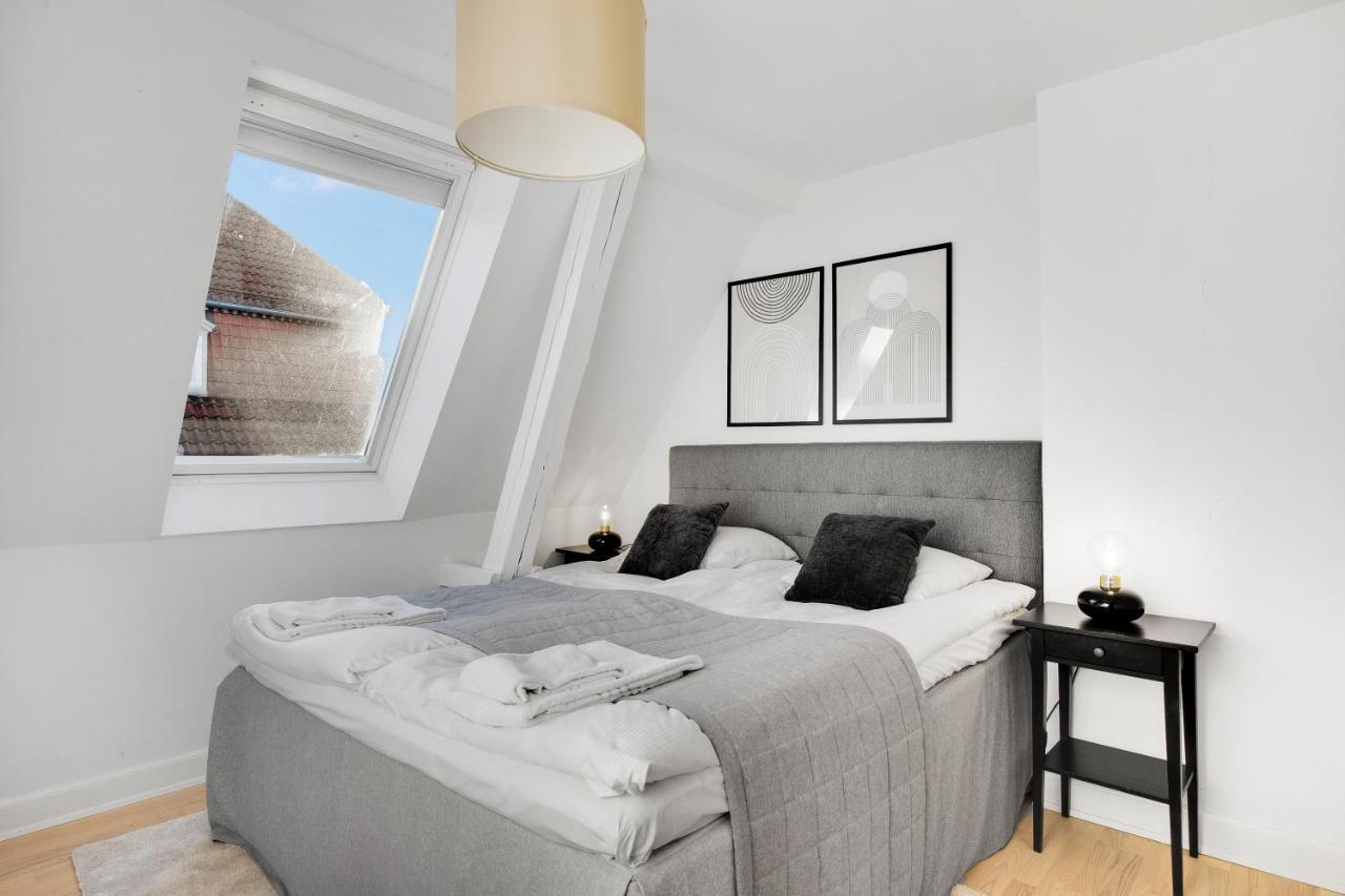 كوبنهاجن Sanders Leaves - Cute One-Bedroom Apartment With A Large Rooftop Terrace المظهر الخارجي الصورة