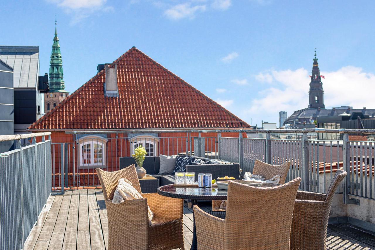 كوبنهاجن Sanders Leaves - Cute One-Bedroom Apartment With A Large Rooftop Terrace المظهر الخارجي الصورة